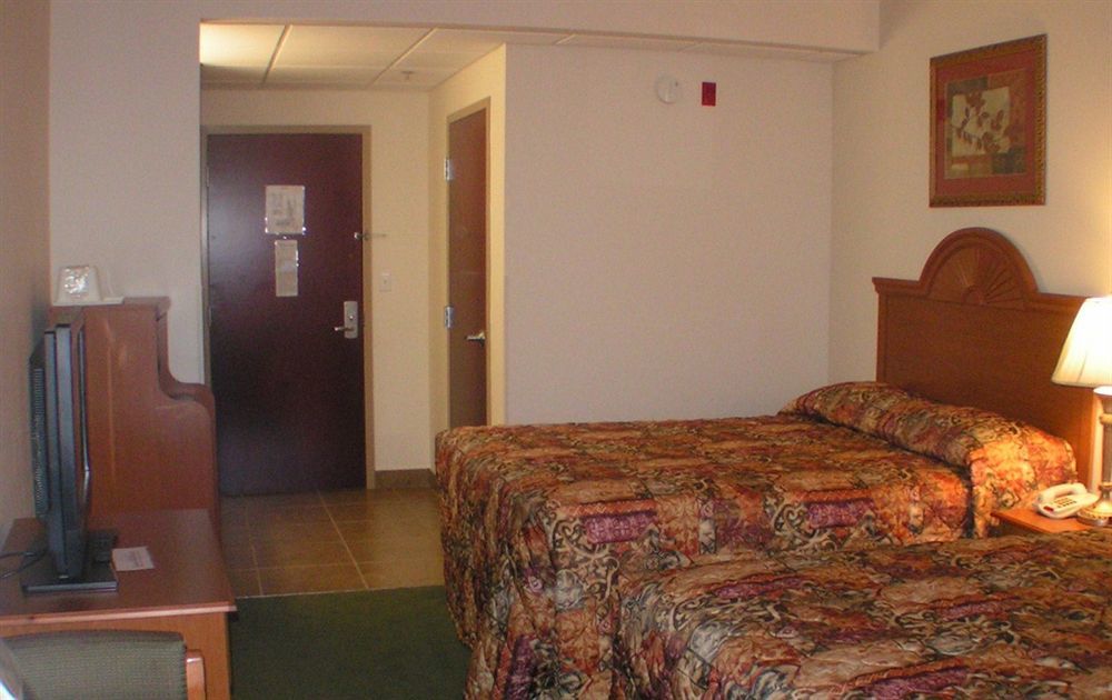 Hotel Heritage And Amory