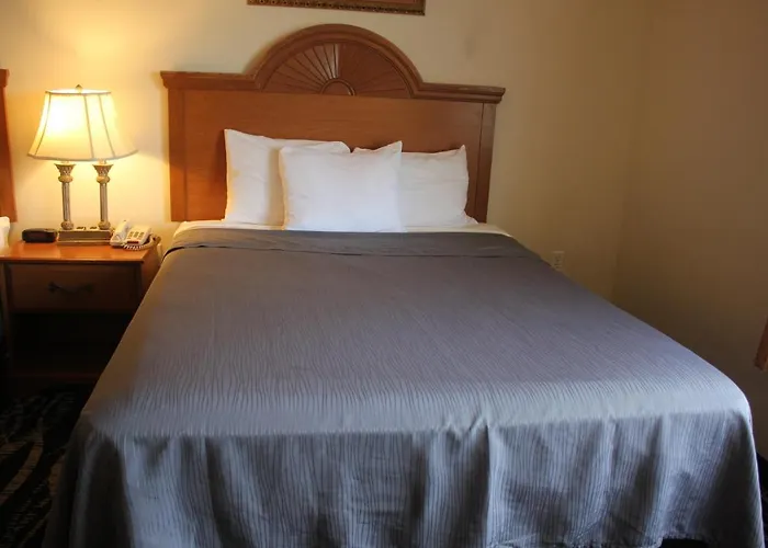 Heritage Inn And Suites